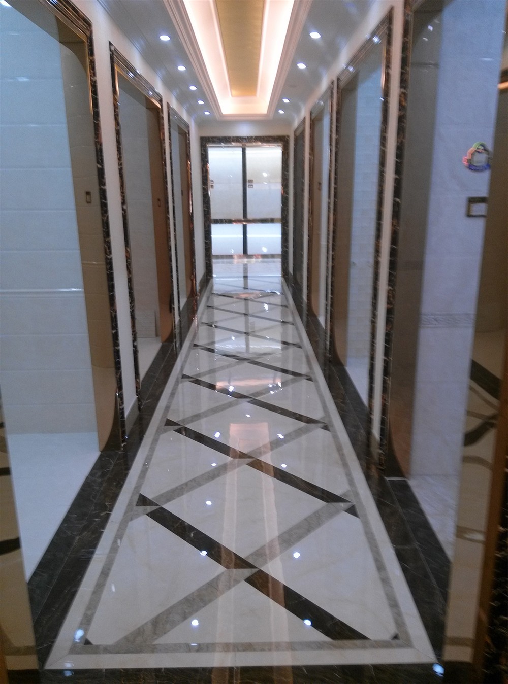 pp电子瓷砖山西长治专卖店