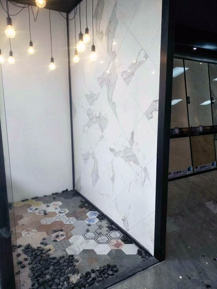 陶瓷一线品牌pp电子瓷砖澄海店十一开业，好礼、优惠送一向