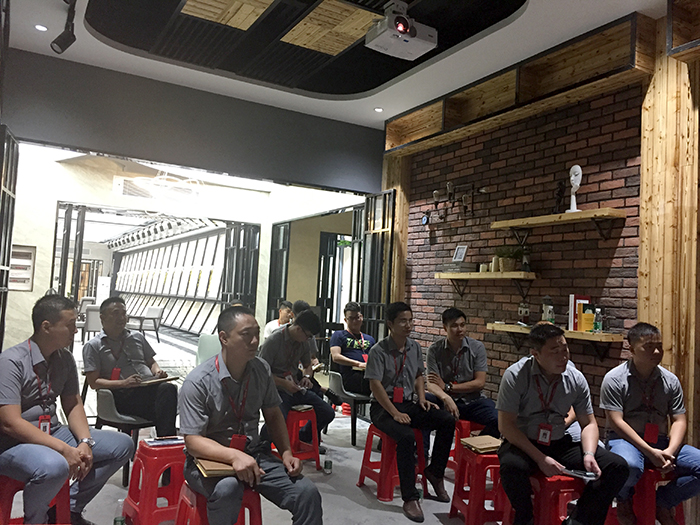 陶瓷一线品牌pp电子瓷砖“若何急剧向新客户介绍公司和服务”演讲角逐圆满实现