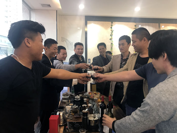 陶瓷一线品牌 pp电子瓷砖 中山古镇300平专卖店开业盛典圆满成功