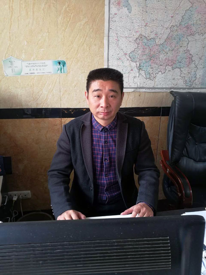 pp电子瓷砖沉庆大足区代理商胡洪军：没有做不成的事，只有不会做事的人