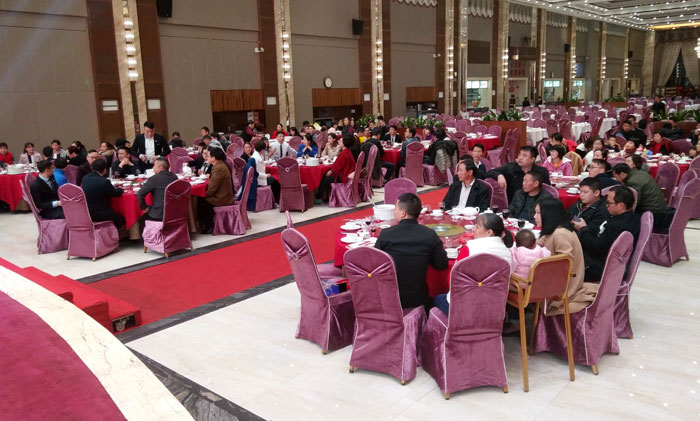 pp电子2017年终总结暨赞美大会盛大召开